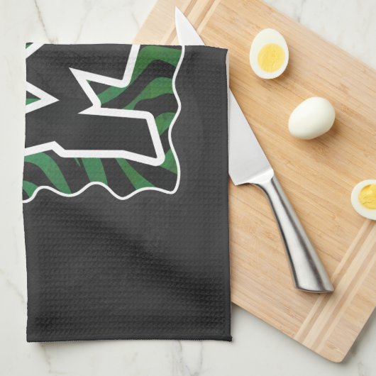 Wild Me Green and Black Zebra Pattern Geschirrtuch (Viertel Falte)