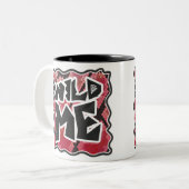 Wild Me Schlange Schwarz und Rot Print Zweifarbige Tasse (Vorderseite Links)