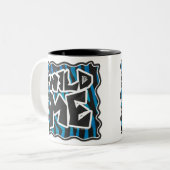 Wild Me Zebra Black and Blue Zweifarbige Tasse (Vorderseite Links)