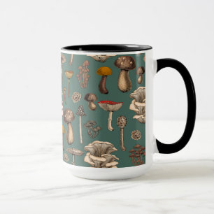 Wild Mushrooms on pine green Tasse