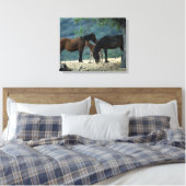 Wild Mustang Mare & Foal Leinwanddruck (Insitu (Schlafzimmer))