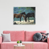 Wild Mustang Mare & Foal Leinwanddruck (Insitu (Wohnzimmer))