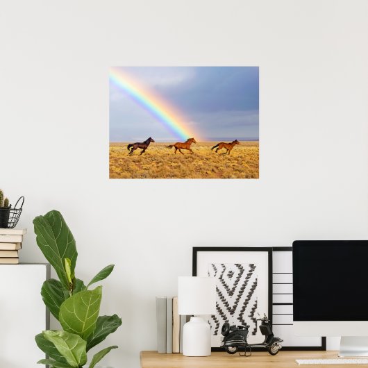 Wild Mustang Pferde Running and Rainbow Poster (Heimbüro)