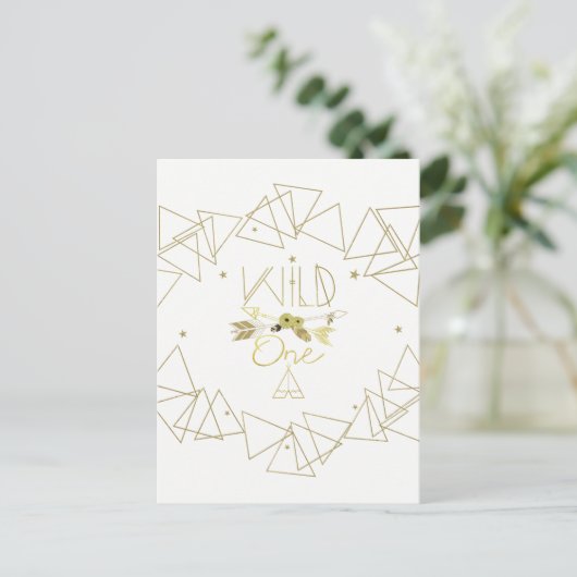 Wild One Gold Geometric Triangle Modern Rett Date Ankündigungspostkarte (Stehend Vorderseite)