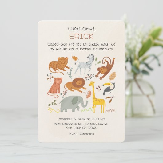 Wild One Safari First Birthday Invitation for Boys Einladung (Stehend Vorderseite)