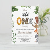 Wild One Safari tierische Babydusche Einladung (Stehend Vorderseite)