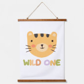 Wild One Tiger Baby Kinderzimmer Wandteppich Mit Holzrahmen (Vorderseite)