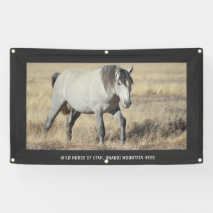 WILD PFERDE VON UTAH Banner MIT BAUMETEN