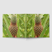 Wild Pineapple Tropical Fruit in Nature Gästebuch (Voll)