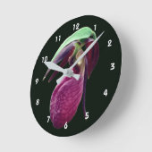 Wild Pink Lady Slipper Flower Runde Wanduhr (Winkel)