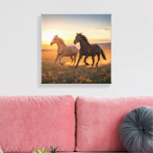 Wild Prairie Run – Horses at Sunset Wall Art Leinwanddruck (Insitu (Wohnzimmer))