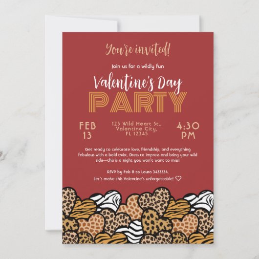Wild Red Animal Print Heart Valentine's Day Party Einladung (Vorderseite)