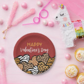 Wild Red Animal Print Heart Valentine's Day Party Pappteller (Party)