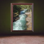 Wild River Rumi Poetry Plaque Awardplakette<br><div class="desc">Die Holzwand zeigt ein fotografisches Bild des unberührten Wassers eines fließenden Flusses durch einen Wald,  zusammen mit dem inspirierend Gedichtband des alten Dichters Rumi. Wählen Sie Ihre Wandplakatgröße aus.</div>