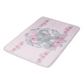 Wild Safari Pink Floral Baby Elephant Baby Kinderz Badematte (Schrägansicht)