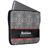 Wild Silver Cheetah Print mit roten Akzenten Laptopschutzhülle (Vorne Rechts)