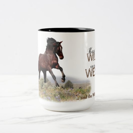 Wild Stallion Strut auf dieser Tasse (Mittel)