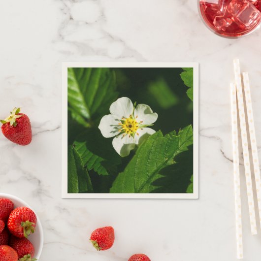 Wild Strawberry Blume Serviette (Beispiel)