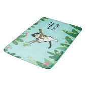 Wild Time Greenery Safari Kitty Cat Badematte (Schrägansicht)