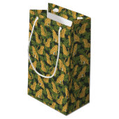 Wild Tropical Safari Leopard Jungle Palms Kleine Geschenktüte (Rückseite Schrägansicht)