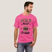 Wild Über 5. Klasse Leopard Fünfte Klasse Lehrer K T-Shirt (Vorne ganz)