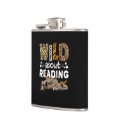 Wild über das Lesen von Büchern und Bücherwurm Flachmann (Links)
