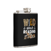 Wild über das Lesen von Büchern und Bücherwurm Flachmann (Rechts)