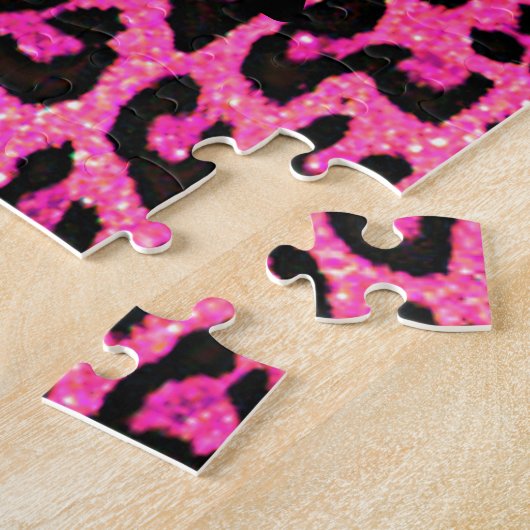 Wild über Fußballmädchen Pink Jigsaw Puzzle (Seite)