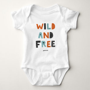 Wild und frei Doodle Letters Baby Strampler