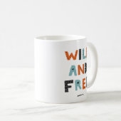 Wild und frei | Doodle Letters Kaffeetasse (VorderseiteRechts)