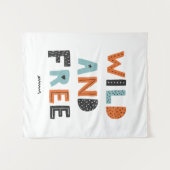 Wild und frei | Doodle Letters Wandteppich (Vorderseite (Horizontal))