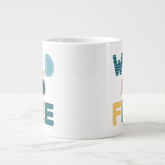 Wild und frei Jumbo-Tasse (Vorderseite)