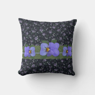 Wild Violets Pillow Kissen