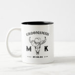 Wild West Cowboy Personalisierte Trauzeugen Monogr Zweifarbige Tasse<br><div class="desc">Personalisierte Geschenke für Trauzeugen mit alten Western Cowboy Thema. Dekoriert mit Cowboyhut mit Vintagem Western Schriftart. Text- und Hintergrundfarbe können mit dem Design-Tool bearbeitet werden,  um Ihren Bedürfnissen gerecht zu werden. Holen Sie sich dieses individuelles Geschenk für Hochzeiten,  Bachelor-Party,  Verlobungsfeier oder andere besondere Anlässe.</div>
