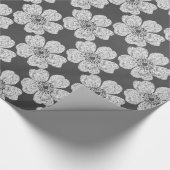 Wild White Roses Chalkboard Geschenkpapier (Ecke)