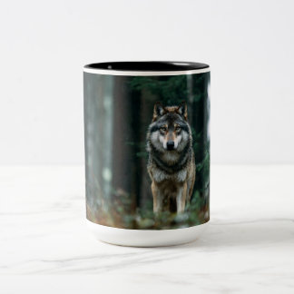 Wild Wolf Photo Mug – Majestic Wildlife Coffee Cup Zweifarbige Tasse