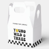 Wild Young und Three Boy 3. Geburtstag Geschenkschachtel (Geöffnet)