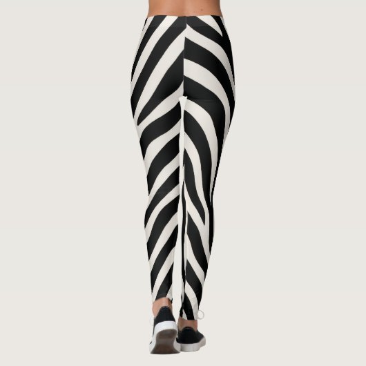 Wild Zebra Print Classic Black & White Halloween Leggings (Rückseite)