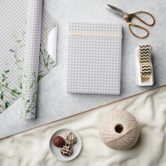 Wildblume an der Silver Gingham-Grenze Geschenkpapier (Kunsthandwerk)