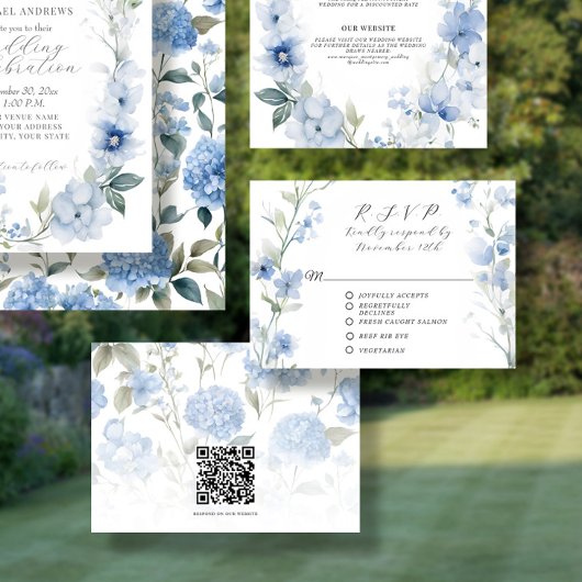 Wildblume Blumenblau und Weiß Elegante Hochzeit RSVP Karte