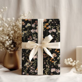 Wildblume Boho Bloom Garden Black Geschenkpapier