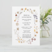 Wildblume Boho Chic Modern Floral Bridal Luncheon Einladung (Stehend Vorderseite)