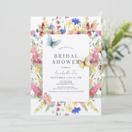 Wildblume Bouquet & Butterfly Brautparty Einladung (Stehend Vorderseite)