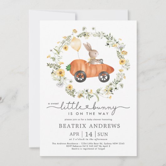 Wildblume Bunny Reiten a Carrot Auto Kinderdusche Einladung (Vorderseite)