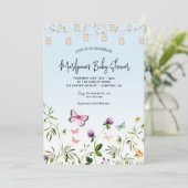 Wildblume Butterfly Blue Script Baby Dusche Einladung (Stehend Vorderseite)