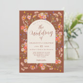 Wildblume Fall Burnt Orange Terracotta Wedding Einladung (Stehend Vorderseite)