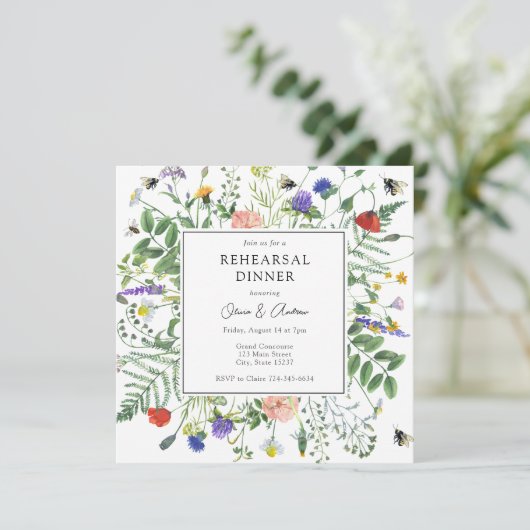 Wildblume Fields Hochzeitsessen Probe Einladung (Stehend Vorderseite)