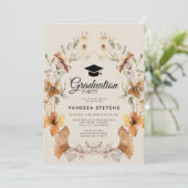 Wildblume Graduation Cap Party Einladung (Stehend Vorderseite)