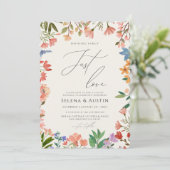 Wildblume Handscript Nichts Extravagant nur Liebe Einladung (Stehend Vorderseite)