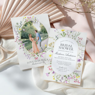 Wildblume Liebe ist in Bloom Floral Brautparty Einladung